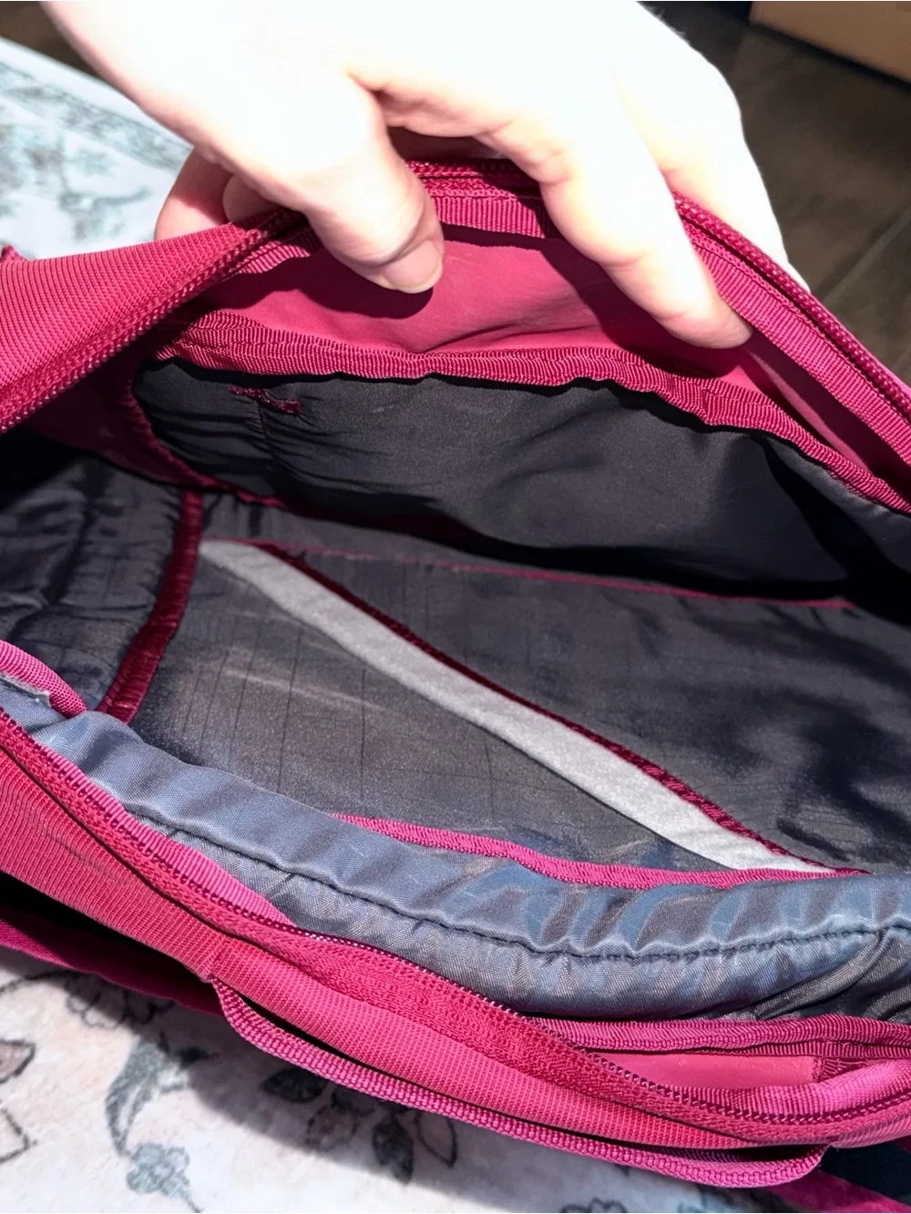 Thule Paramount 24L Daypack - Red Feather